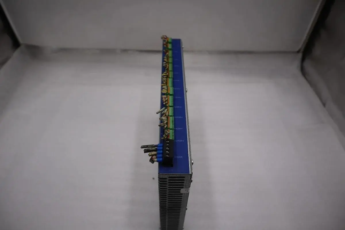 G & L MOTION CONTROL M.1302.7612 5-Axis Integrated Stepper 32Vac STOCK 5142A
