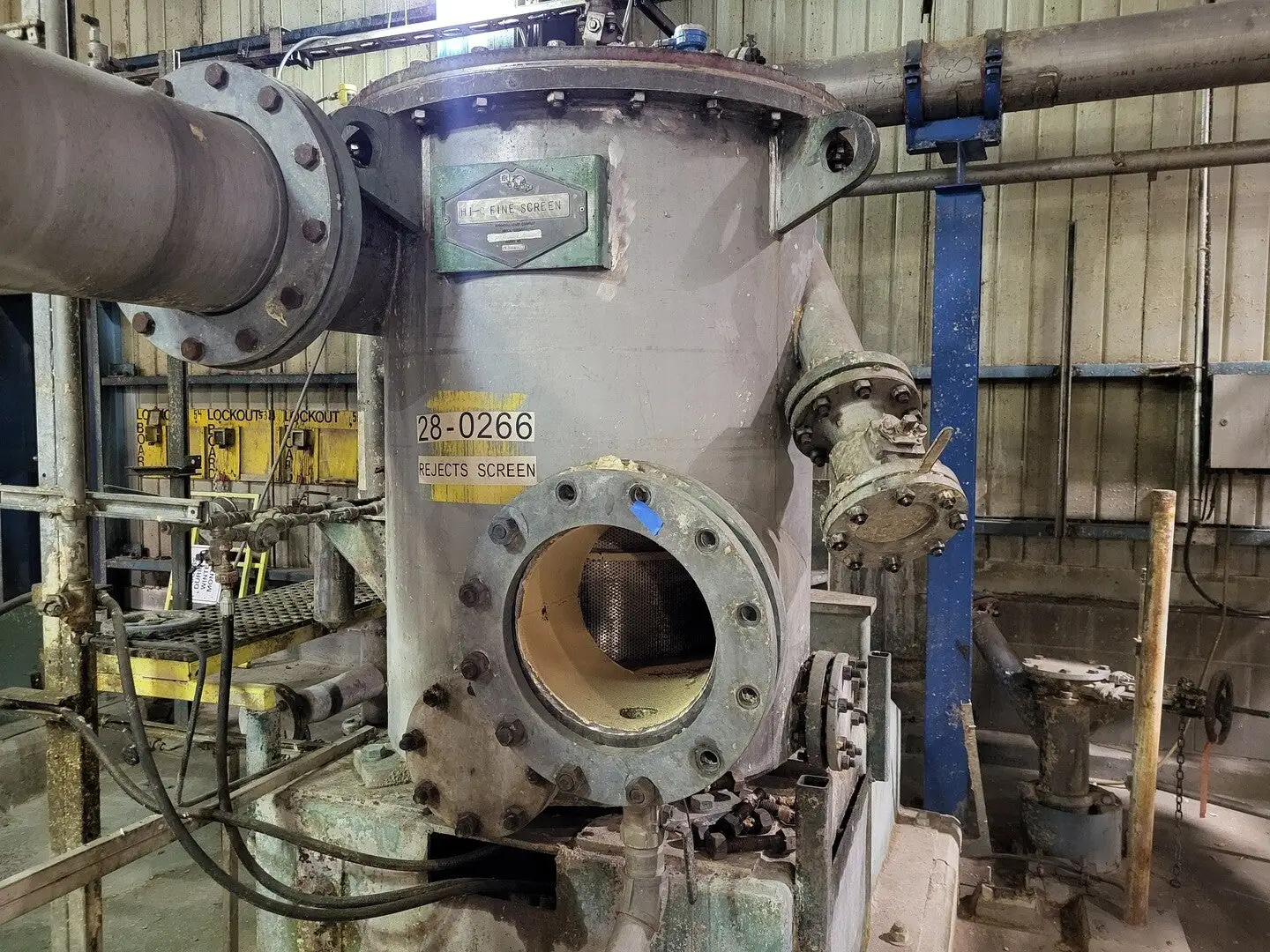 Hi-Q Fine Pressure Screen w/ 200 hp Motor