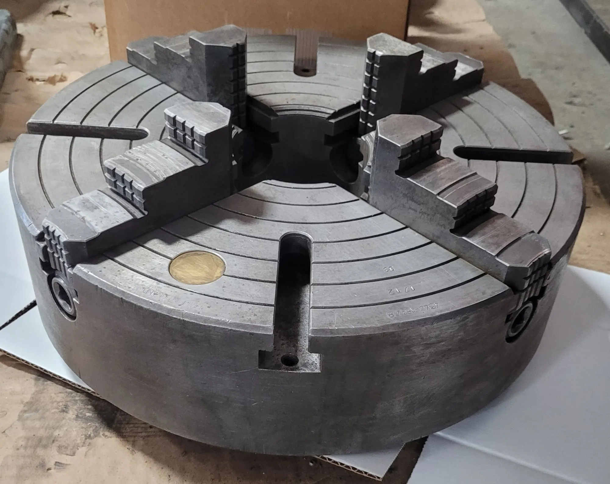 USED BISON 4 Jaw Chuck