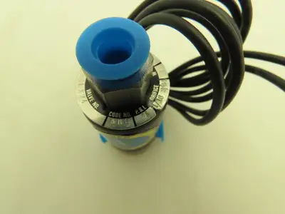 Honeywell Skinner B4LX24 Solenoid Valve 3-Way NC 24VDC 75 PSI 1/8" NPT