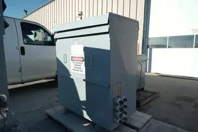 300 KVA - 600V to 208Y-120V 3 Phase Dry-Type Isolation Transformer