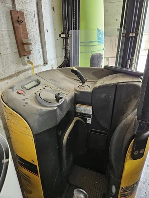 Used 2009 CATERPILLAR NR4000P Reach Trucks Wisconsin US | Proxy Equipment #1385011