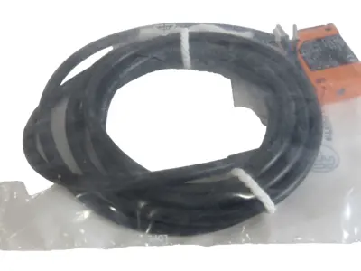 NEW IFM EFECTOR IN-3004-BPKG/IN5129 INDUCTIVE SENSOR IN3004BPKGIN5129