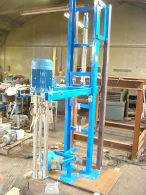 200 K Hand/Hydraulic Wall Mounted Hoist