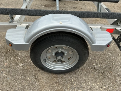USED 2020 TRITON WAVE 2