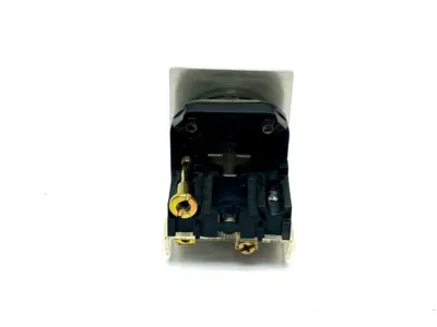 800T-B6 | Allen Bradley  Ser. T Pushbutton Switch w/ 800T-XA Contact - Used