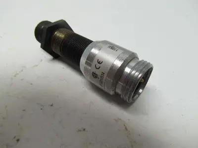 Turck B15-GT18-ADZ30X2-B1331/S34 Inductive Proximity Sensor w/One Nut