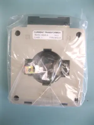 NEW MSQ60 Current Transformer Class 1 Ratio 600/5A Unbranded Old Stock D3