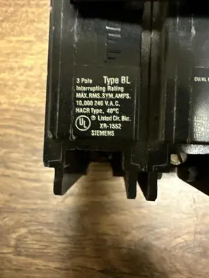 Used SIEMENS B340 Circuit Breakers | Surplus Asset Holdings #1190244