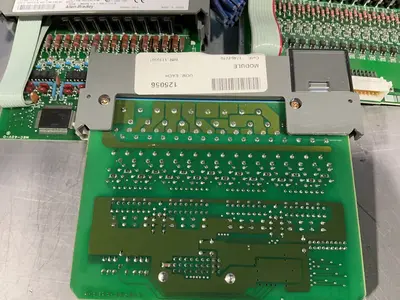 Used ALLENBRADLEY 1746IV16 PLC Input & Output Ohio US | HGR 24 #1507644