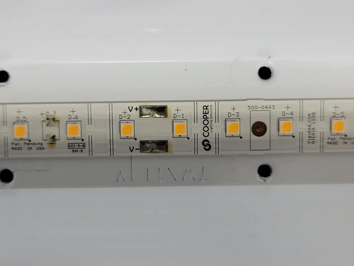 New | in-Stock COOPER S123DR-S775D935-ETG-4F3E-D-1-UDD-F-W Lighting British Columbia CA | Lenmark #249303