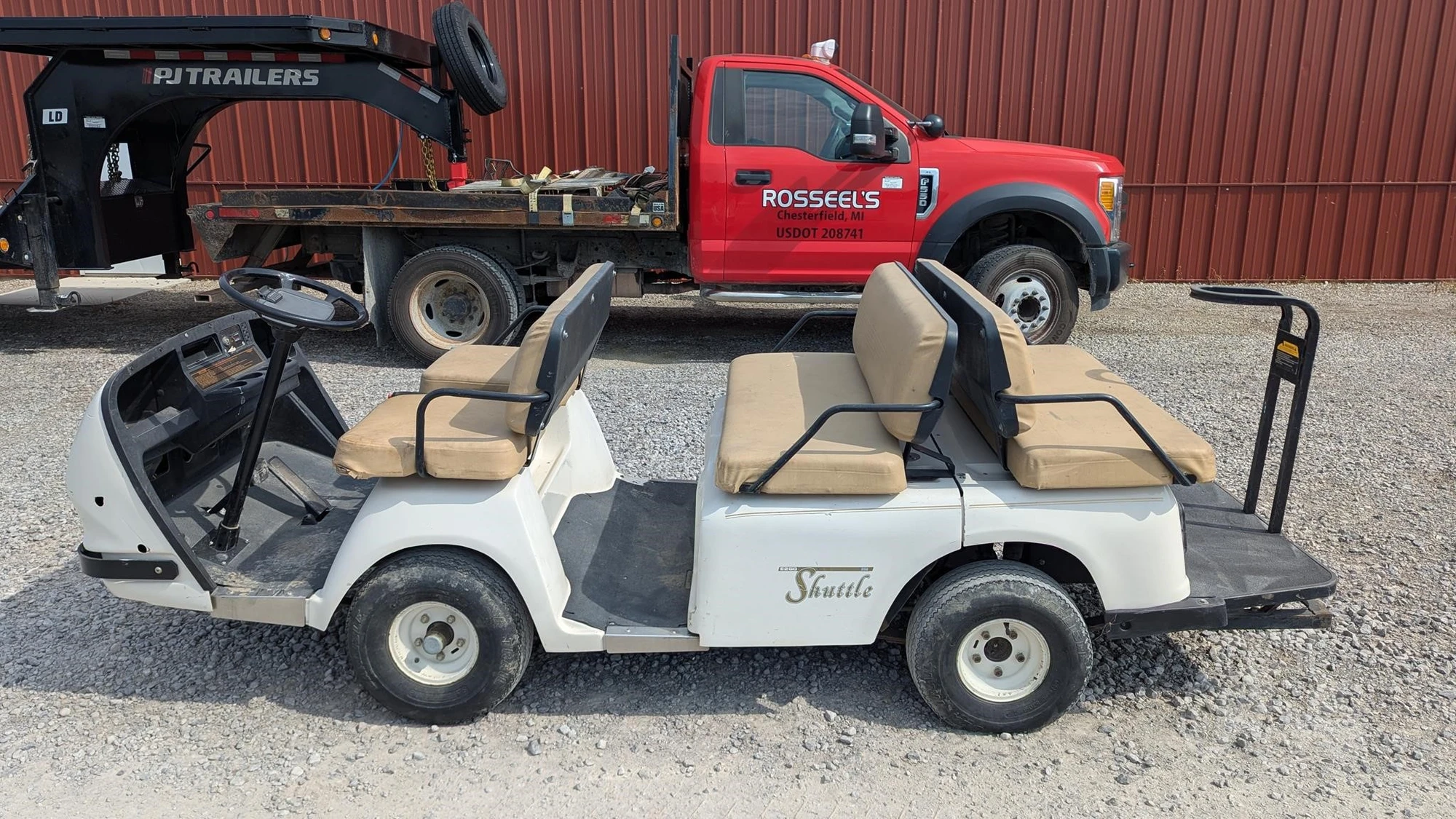 USED E-Z-GO SHUTTLE 956E