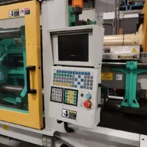 USED 1999 ARBURG 520C 2000 675