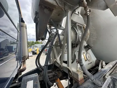 Used 2005 MACK CT713 Concrete Mixer Trucks Pennsylvania US | Proxy Equipment #1388777