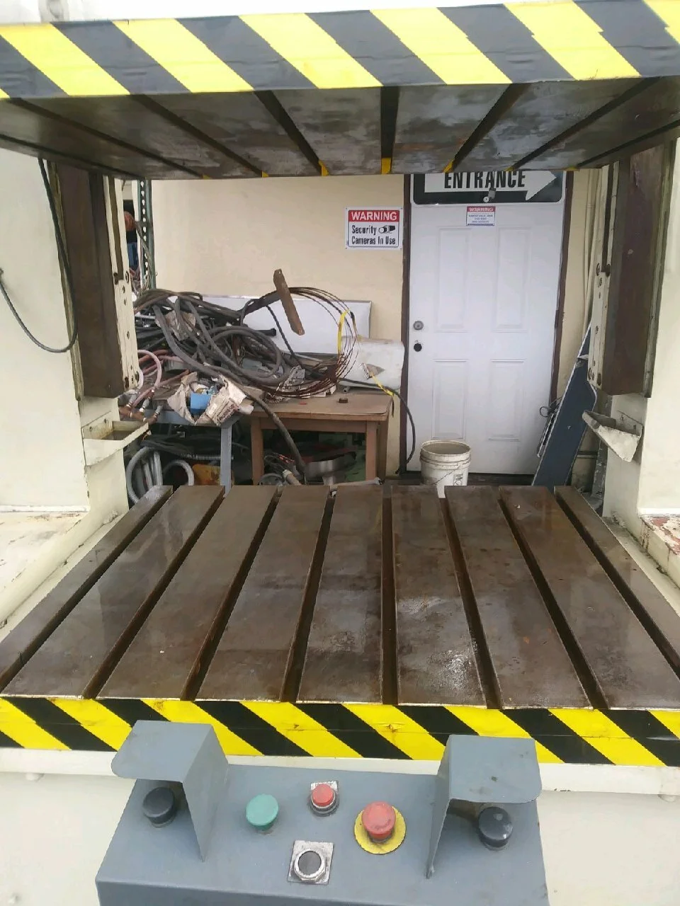 USED 2001 SUTHERLAND SPC
