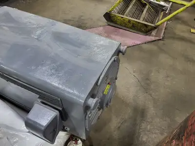 700 hp, 120 volts, 1187 rpm Electric Motor