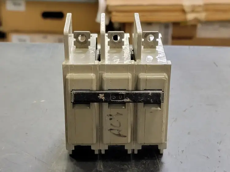 Used ITE EQB350 Switchgears British Columbia CA | Lenmark #477736