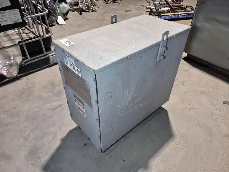 Used 2002 DELTA CETC0045S001532 Transformers British Columbia CA | Lenmark #409018