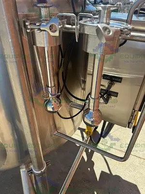 USED DCI 500 LITER STAINLESS STEEL JACKETED REACTOR 45 PSI W/ 0.5 HP MIXER
