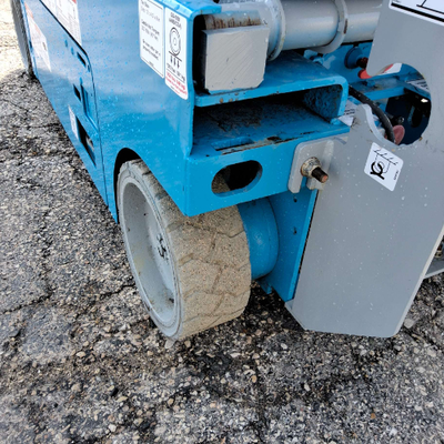 USED 2017 Genie GS-1930