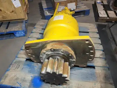 USED KOMATSU 21M-26-00011R