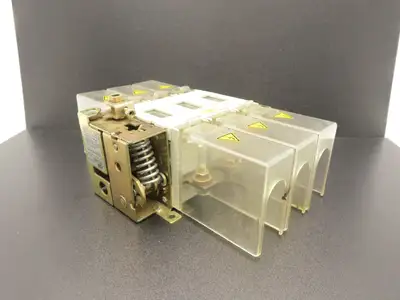ABB OETL 200K3 Rotary Disconnect Switch 3-Pole 250A 690V
