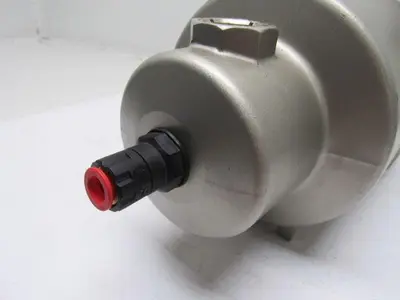SMC NAM650-N10D-T 1.0 MPa 1" NPT Compressed Air Mist Separator