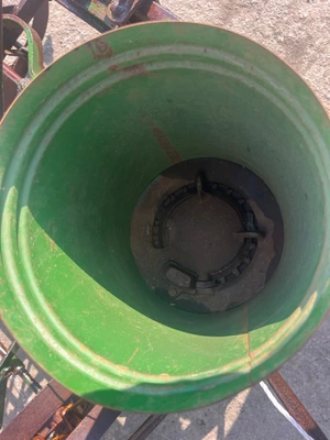 JOHN DEERE 2 row Corn Planter | County Equipment Company LLC (9)