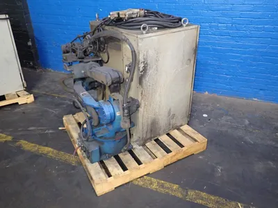 USED 2013 YASKAWA MOTOMAN MH6