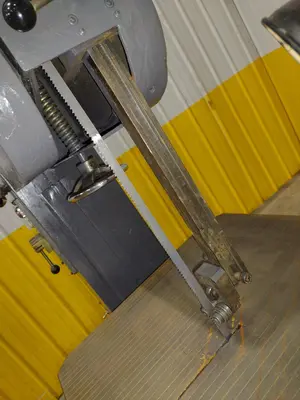 16" LETEN MODEL #PLCM-400A VERTICAL BANDSAW: YOBRO #24954