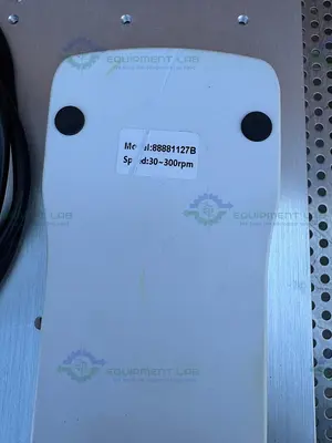 Used THERMO MAXQ 2000 BENCHTOP CO2 RESISTANT SHAKER 88881101 W/ THERMO CONTROLLER Shakers California US | Equipment Lab #1302397