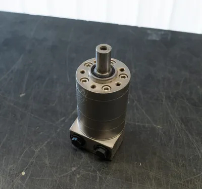 N/A CR-01-0166 Hydraulic Motor | Buy Per Pound (4)