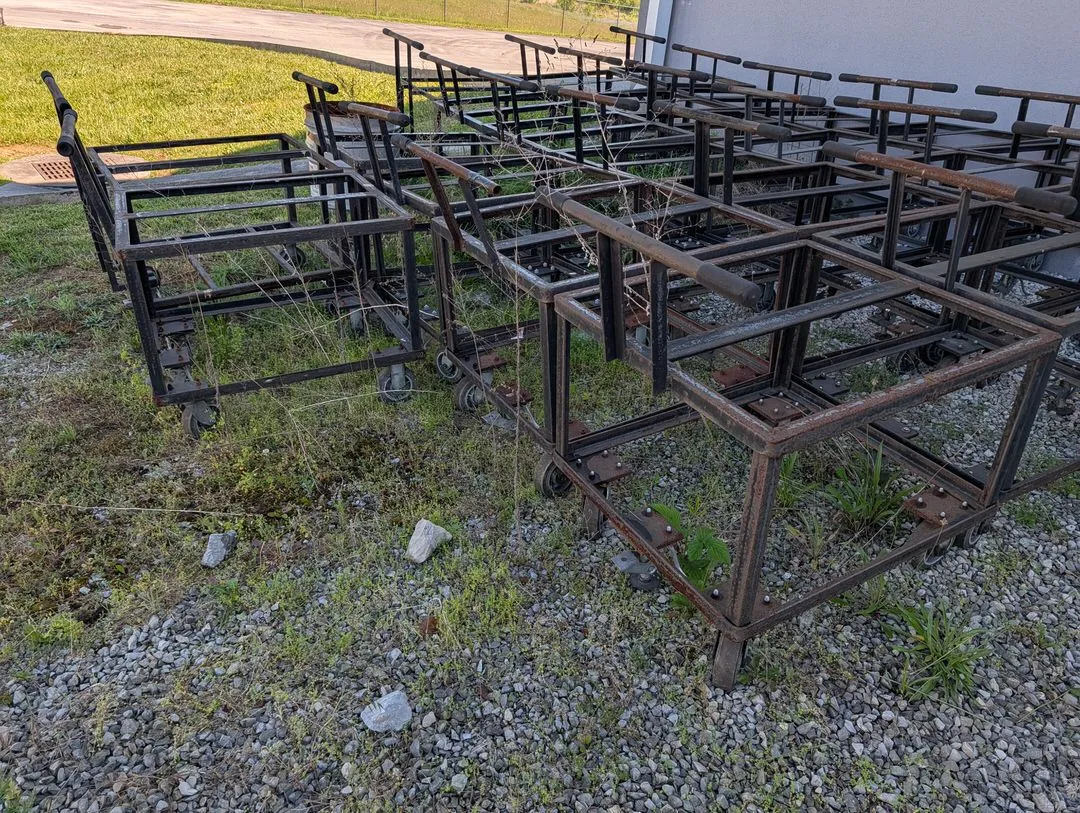 (6) Material Carts