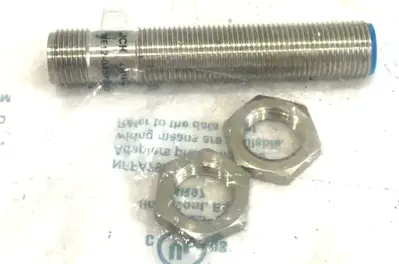 NEW LOT OF 2 SICK IME12-04BPSZC0S PROXIMITY SENSOR 1040764