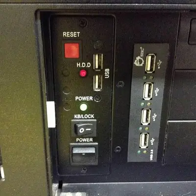 USED INDUSTRIAL PC 661339-01