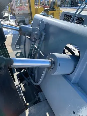 USED CATERPILLAR T200