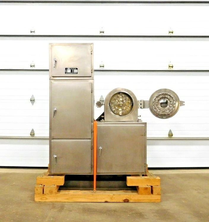 Used Jiangyin Baoli JB-30-B Dust Collectors Ohio US | Equipment Recovery Corp. #1331378