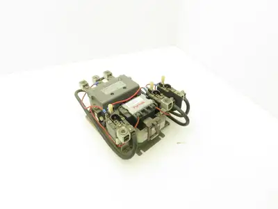 Furnas 14JB32AF NEMA Size 4 Motor Starter 100A 575VAC 25Hp 230/460V Coil