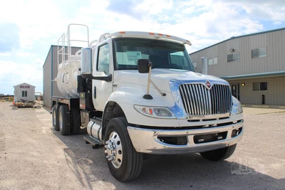 Used 2020 INTERNATIONAL MV Septic/Sewer/Vacuum Trucks Texas US | Roll Off Truck World #1491806