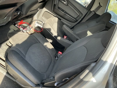 USED 2009 CHEVROLET TRAVERSE