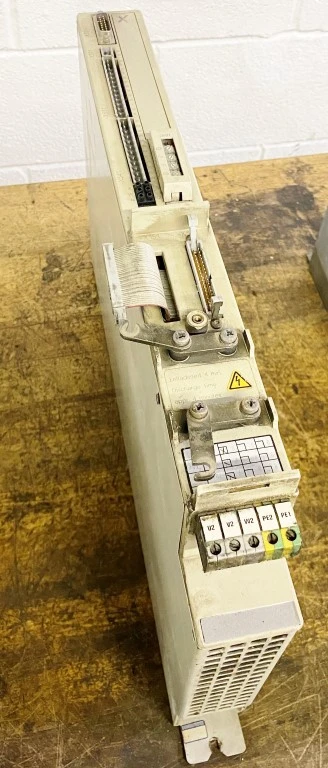 SIEMENS 6SC-6110-3AA0 SIMODRIVE SERVO DRIVE