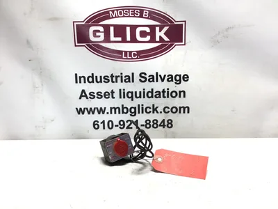 ASCO Red Hat Valve 1/8 in NPT Air 125 PSI SN: 59407K