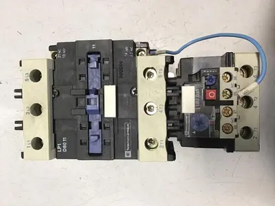 USED TELEMECANIQUE LP1D8011