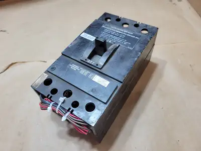 Used SQUARE D KAL36225 Switchgears British Columbia CA | Lenmark #1438210