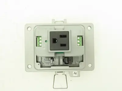 Grace Port P-R2-K3RF3 P-R2-K3RF3 GFCI N12/4 Ethernet Interface 3A CB 120VAC