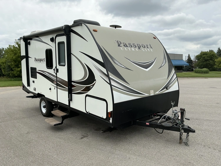 Used 2019 KEYSTONE PASSPORT ULTRA LITE 175BH Campers, Caravans, Motorhomes Michigan US | Miedema Asset Management Group #1304677