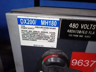 USED YASKAWA / MOTOMAN UP20 / DX200