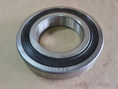 NEW SKF 6213-2RS1/C3