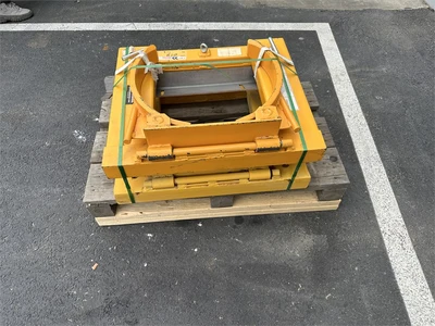 Used GLOBAL _UNKNOWN_ Drum Lifters California US | MachineryMax #1373202