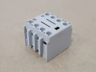 NEW ALLEN-BRADLEY 100-FA22